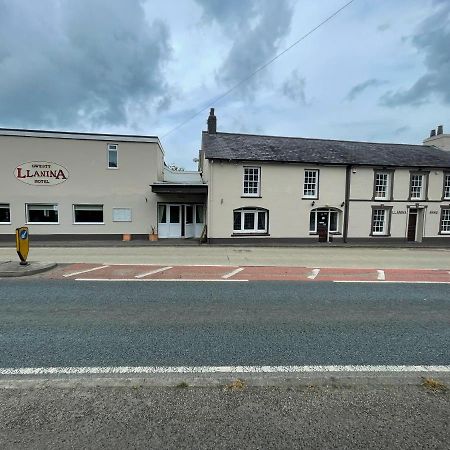 Llanina Arms Hotell Llanarth  Eksteriør bilde