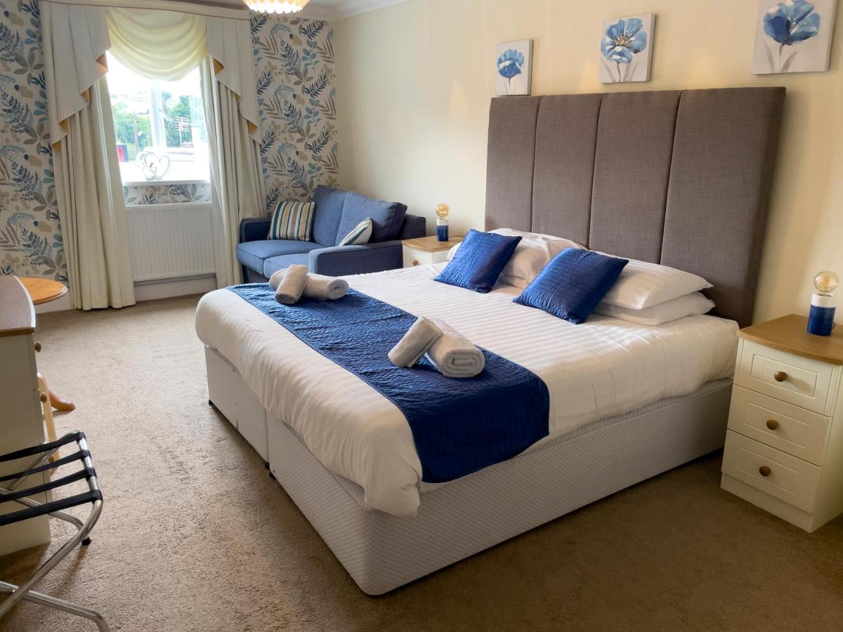 Llanina Arms Hotell Llanarth  Eksteriør bilde