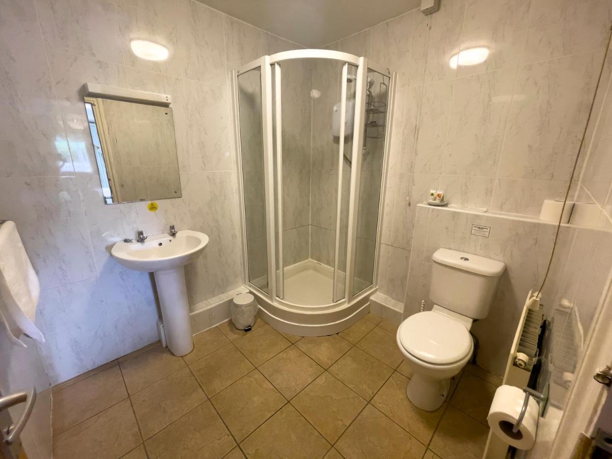 Llanina Arms Hotell Llanarth  Eksteriør bilde