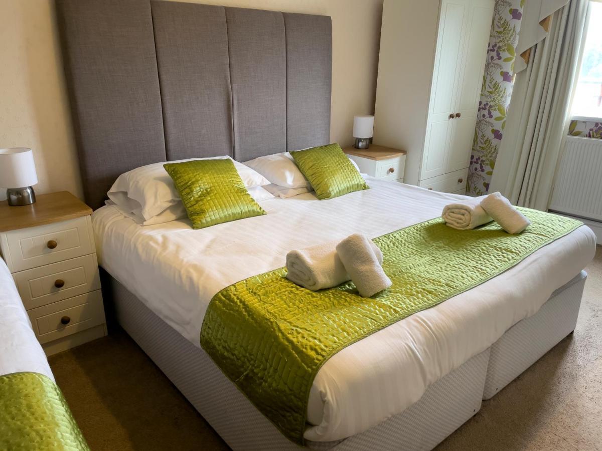 Llanina Arms Hotell Llanarth  Eksteriør bilde