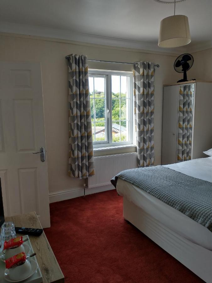 Llanina Arms Hotell Llanarth  Eksteriør bilde