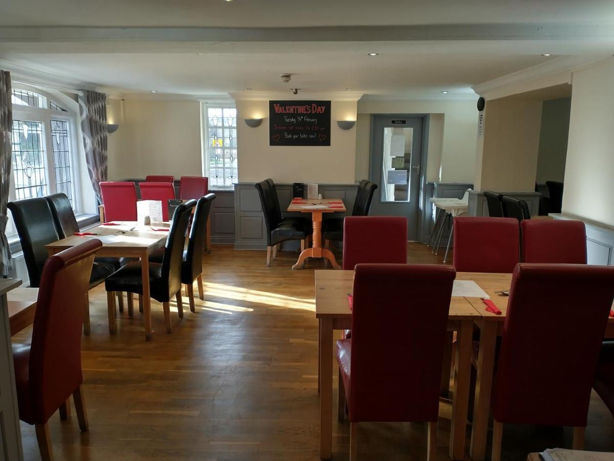Llanina Arms Hotell Llanarth  Eksteriør bilde