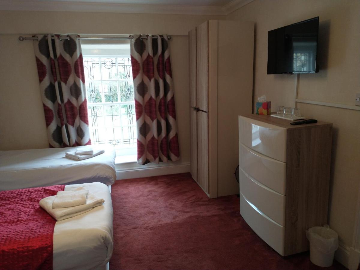 Llanina Arms Hotell Llanarth  Eksteriør bilde